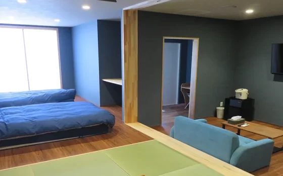 展望檜風呂付きモダン和洋室